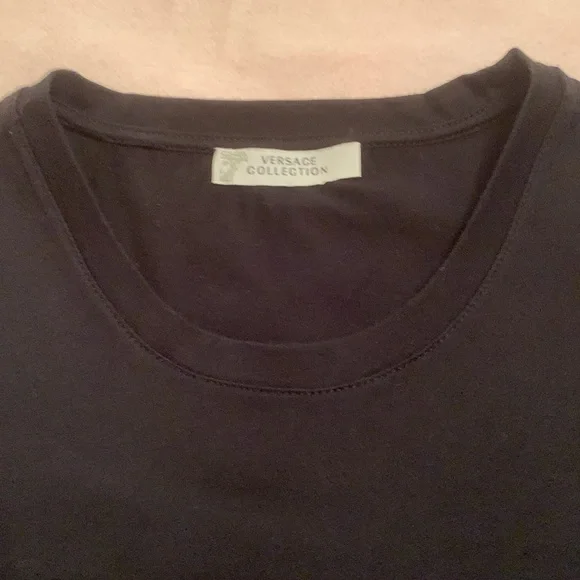 Versace Collection Black/Gold Medusa Logo.Men T-shirt. - Picture 5 of 5
